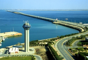 bahrain_king_bridge_HH_800px_02460856